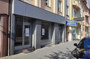 Prodejna na frekventovaném místě, Hradec Králové