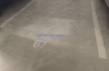 Garážové stání, Hradec Králové, prodej