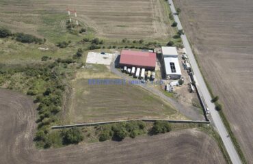 Pozemek ke komerční zástavbě, Bašť, prodej