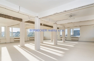 Komerční objekt, prodej, Hradec Králové