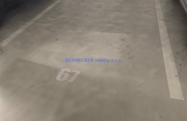 Garážové stání, Hradec Králové, prodej