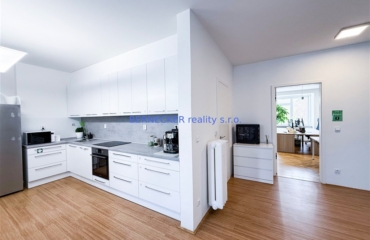 Byt 4+kk, Hradec Králové, nájem