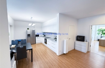 Byt 4+kk, Hradec Králové, nájem