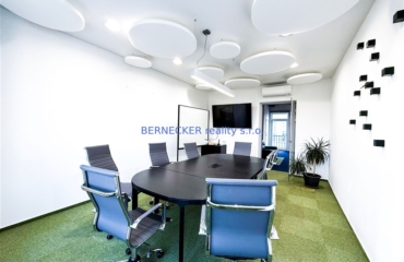 Komerční kancelářské prostory, Hradec Králové, nájem