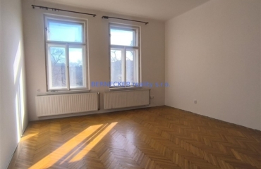 Byt v centru města, Hradec Králové, nájem